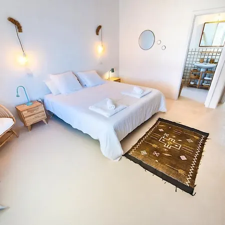 La De Pinos Villa